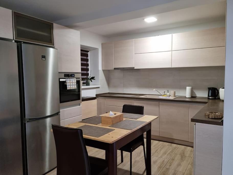 Villa Downtown Premium Braşov Exterior foto